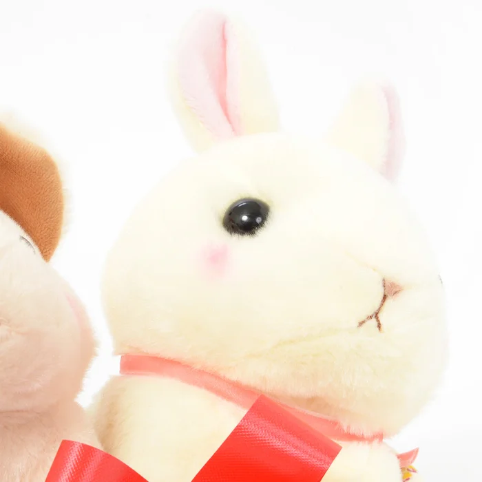 Basketfuls Of Kyun! Kyun To Naki Usagi Pika & Pote Usa Loppy Rabbit Gift Baskets - Image 4