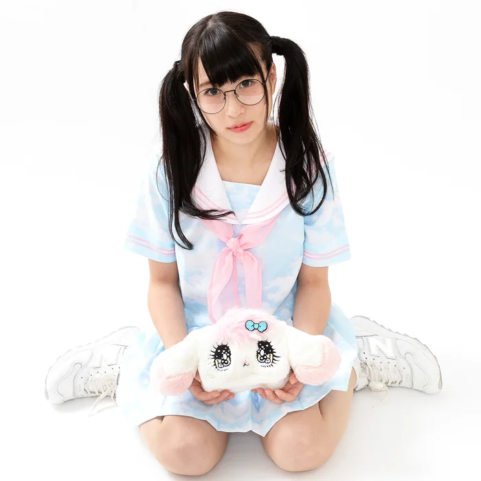 Peropero Sparkles Plush Face Pouches - Image 13